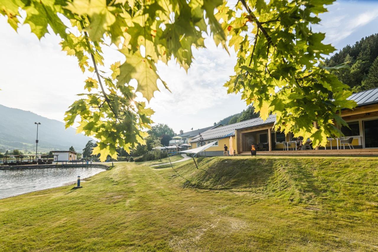 Chalets Am Badesee Lassing Lassing  エクステリア 写真