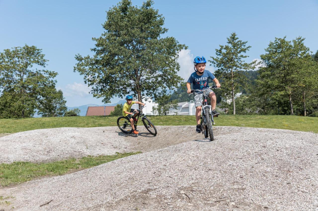 Chalets Am Badesee Lassing Lassing  エクステリア 写真